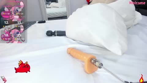 catalina_jonex online show from 4, 10, 2025