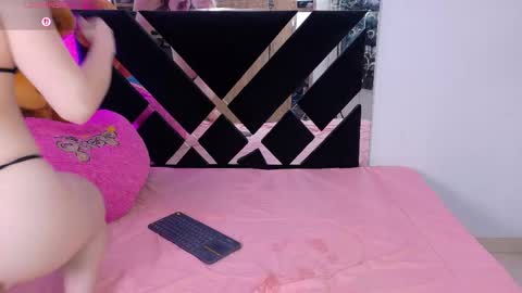 Snapshot of catalina_smith__ chatting on 21, 4, 2026 Catalina online show from 21, 4, 2026