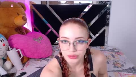 Snapshot of catalina_smith__ chatting on 29, 4, 2026 Catalina online show from 29, 4, 2026