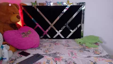 Snapshot of catalina_smith__ chatting on 20, 5, 2026 Catalina online show from 20, 5, 2026