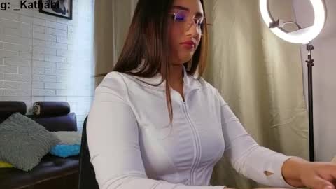 Snapshot of catalu_x chatting on 14, 4, 2026 CATA online show from 14, 4, 2026