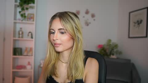 catecrago  online show from 27, 2, 2025