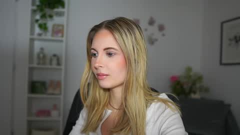 catecrago  online show from 28, 2, 2025