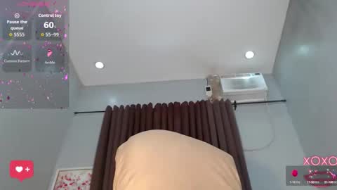 Snapshot of catherine_louise chatting on 15, 10, 2025 cath online show from 15, 10, 2025