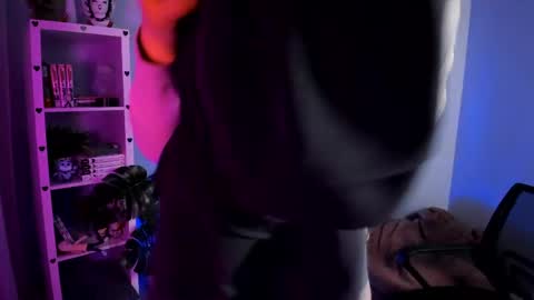 Catherine online show from 22, 4, 2026