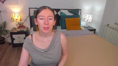 Snapshot of catherinewalls chatting on 11, 2, 2025 Catrin online show from 11, 2, 2025