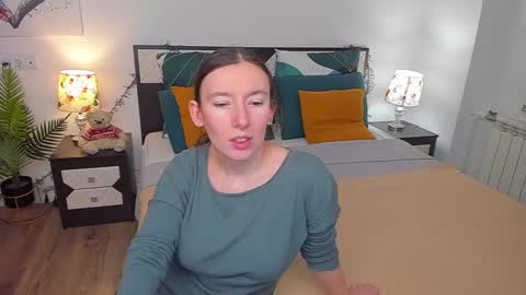 Snapshot of catherinewalls chatting on 25, 2, 2025 Catrin online show from 25, 2, 2025