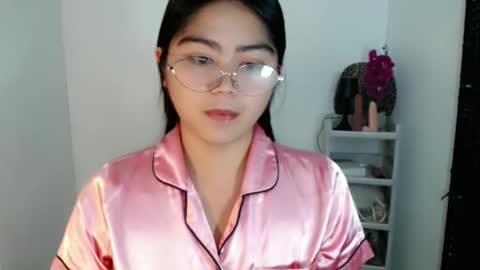 cathy_ho online show from 23, 3, 2026
