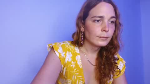 Snapshot of catnessa_ chatting on 2, 2, 2025 Catalina Restrepo online show from 2, 2, 2025