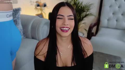 IG soycatrinaoficial online show from 6, 3, 2025