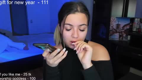 Catrina or just Cat online show from 29, 12, 2024