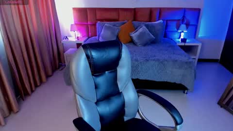 Snapshot of catti_brie_ chatting on 23, 10, 2025 catti_brie_ online show from 23, 10, 2025