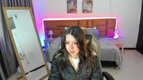 Snapshot of catti_brie_ chatting on 17, 4, 2026 catti_brie_ online show from 17, 4, 2026
