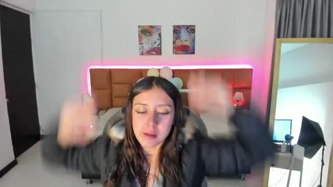 Snapshot of catti_brie_ chatting on 14, 5, 2026 catti_brie_ online show from 14, 5, 2026