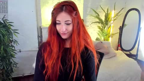 Snapshot of caty_cuddly chatting on 8, 12, 2024 caty_cuddly online show from 8, 12, 2024