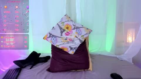 cayetanamiles online show from 7, 11, 2025