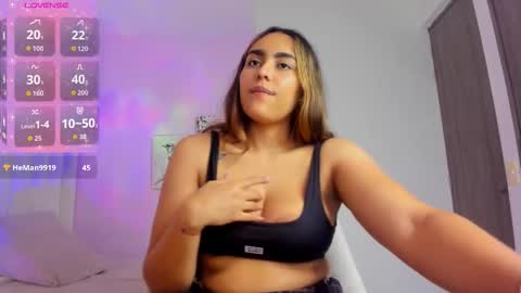 Cay online show from 9, 11, 2025