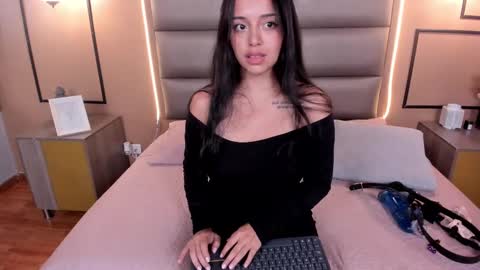 caylincollins online show from 7, 2, 2025