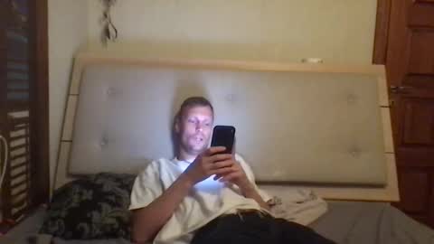 cbtslaveforgirls online show from 17, 4, 2026