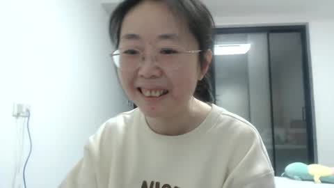 Snapshot of cbz112233 chatting on 21, 12, 2024 ANNYANNY online show from 21, 12, 2024