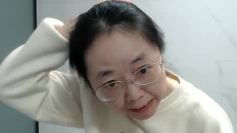 Snapshot of cbz112233 chatting on 3, 1, 2025 ANNYANNY online show from 3, 1, 2025