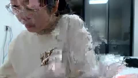 Snapshot of cbz112233 chatting on 16, 2, 2025 ANNYANNY online show from 16, 2, 2025