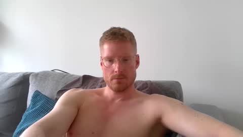 Snapshot of ccloser87 chatting on 15, 3, 2026 ccloser87 online show from 15, 3, 2026