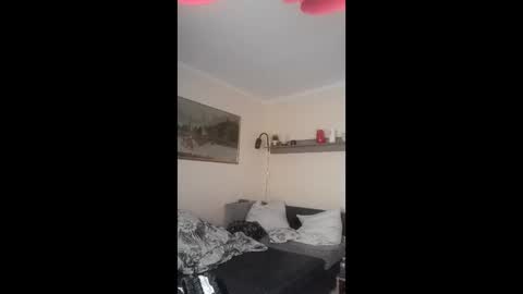 cdpeterka16 online show from 21, 4, 2026