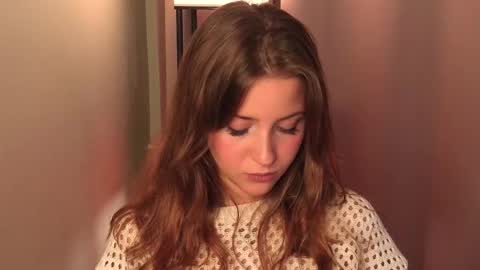 Lina  online show from 2, 12, 2025