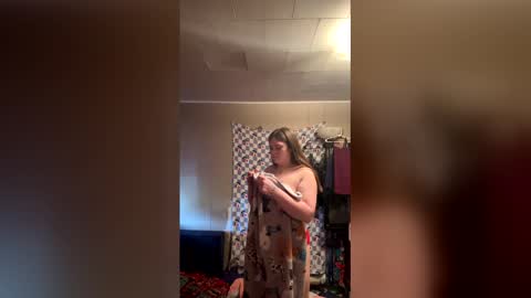 Snapshot of cecerose813 chatting on 8, 4, 2026 cecerose813 online show from 8, 4, 2026