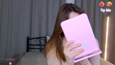 cecillaj online show from 3, 2, 2026