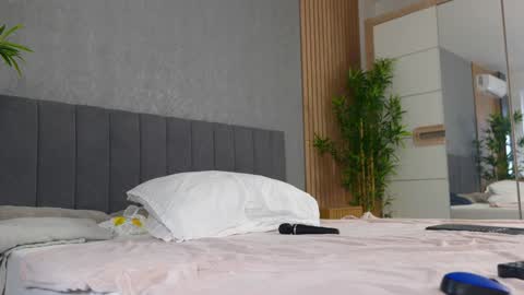 Celestara online show from 12, 1, 2025