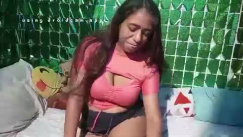 Celeste Gaspar online show from 8, 5, 2026