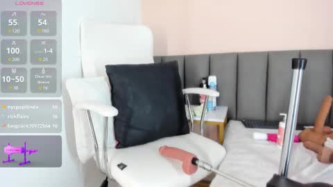 celeste_smmith_ online show from 9, 3, 2025