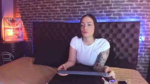 celeste_starsss online show from 4, 3, 2026