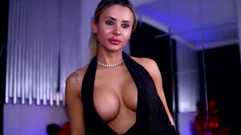 Snapshot of celestearden chatting on 27, 3, 2026 Mona online show from 27, 3, 2026