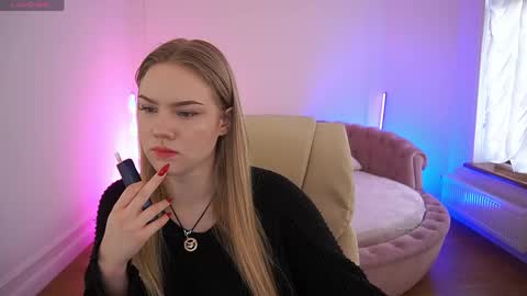 celestenoirr online show from 16, 4, 2026