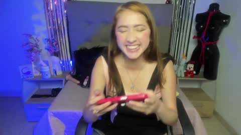 CelestheJones online show from 8, 2, 2025