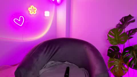  Celine  online show from 19, 4, 2026