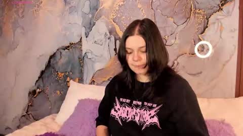 Hello guys my name is Sofi and Lizzie and  Vanessa online show from 9, 2, 2026