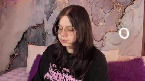 Hello guys my name is Sofi and Lizzie and  Vanessa online show from 19, 2, 2026