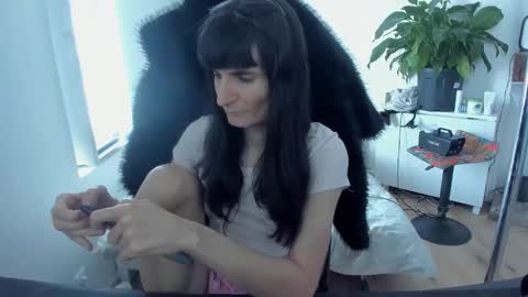 CeriseLapine online show from 28, 9, 2025