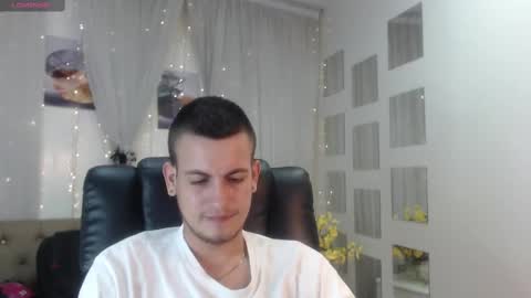 Snapshot of cerokershelby chatting on 5, 1, 2025 Ceroke online show from 5, 1, 2025