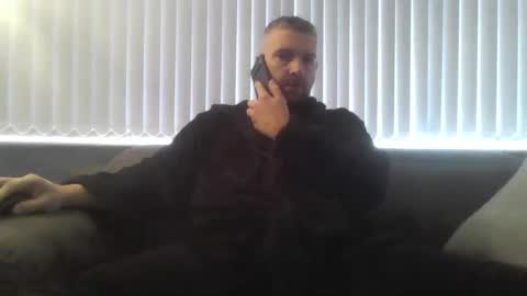 ch33ky85 online show from 10, 2, 2025