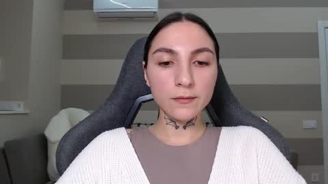 Kate online show from 4, 2, 2025