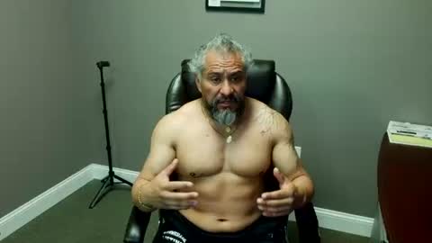 Snapshot of chacho1968 chatting on 7, 6, 2026 Chuck online show from 7, 6, 2026