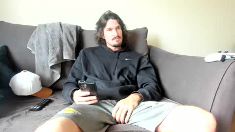 Snapshot of chadpowerz chatting on 10, 4, 2026 Lydong online show from 10, 4, 2026