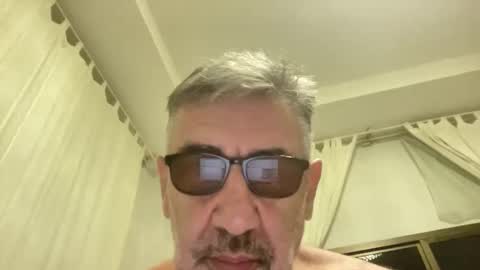Snapshot of champsex305610 chatting on 5, 4, 2026 champsex305610 online show from 5, 4, 2026