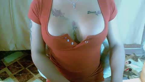 Snapshot of chanda_slut chatting on 1, 3, 2025 chanda slut online show from 1, 3, 2025