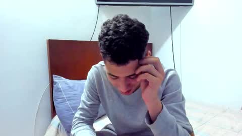 Snapshot of chandler_kenji chatting on 22, 11, 2025 Kenji online show from 22, 11, 2025